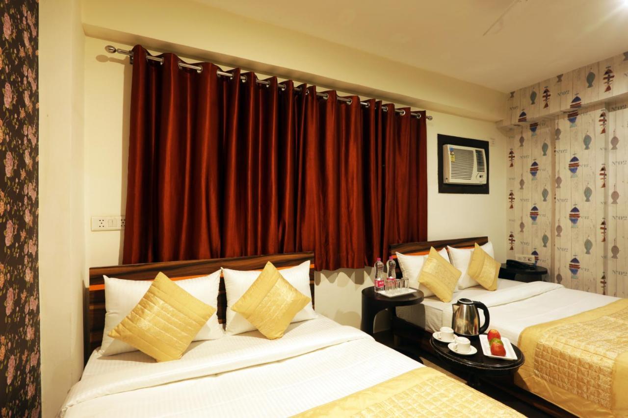 Green Plaza At Airport Hotel Nueva Delhi Exterior foto