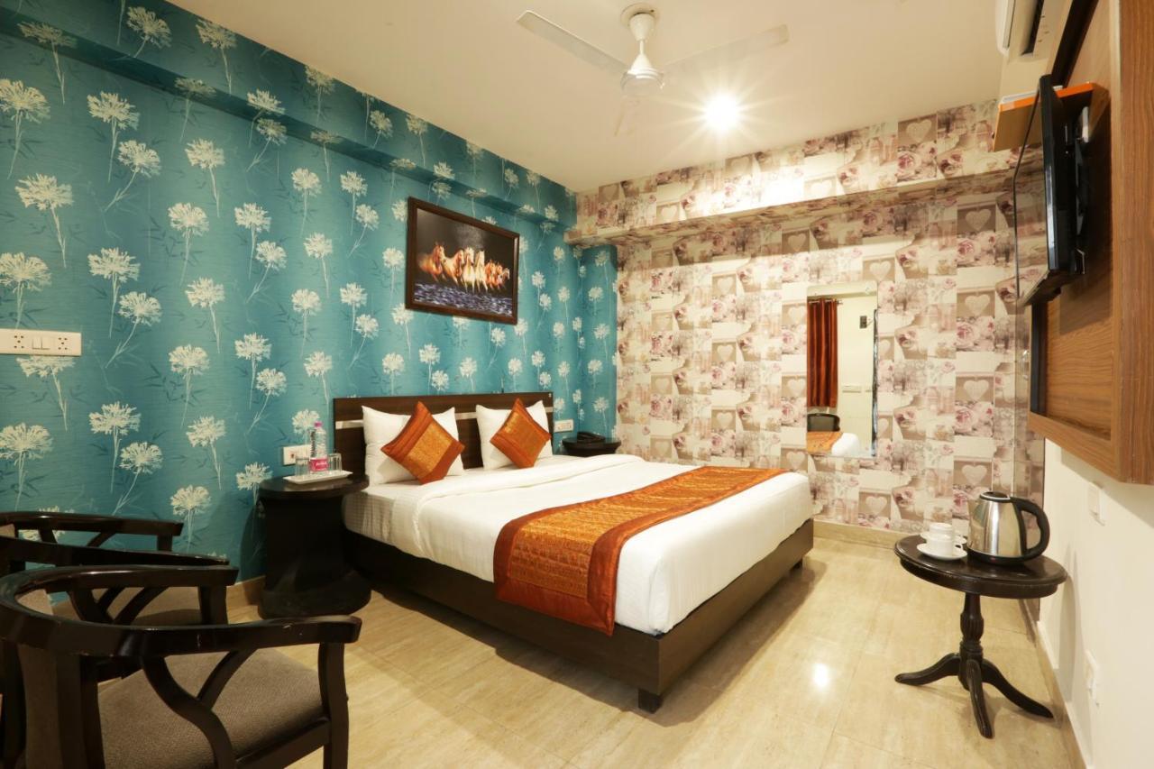 Green Plaza At Airport Hotel Nueva Delhi Exterior foto